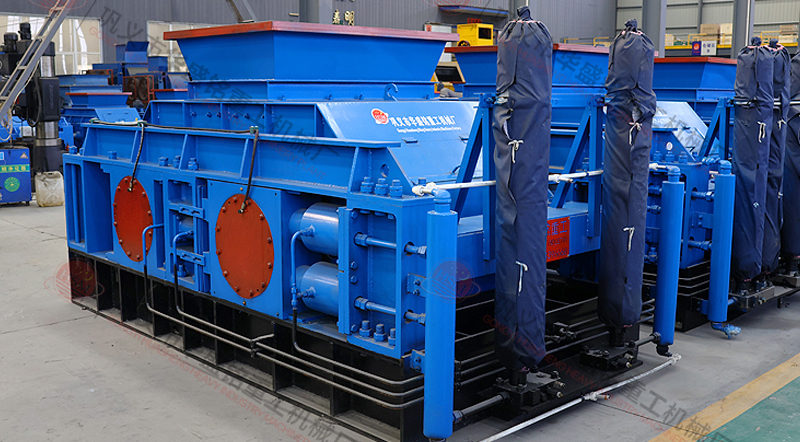 花崗巖液壓對(duì)輥制砂機(jī)廠(chǎng)家給出的價(jià)格是多少？