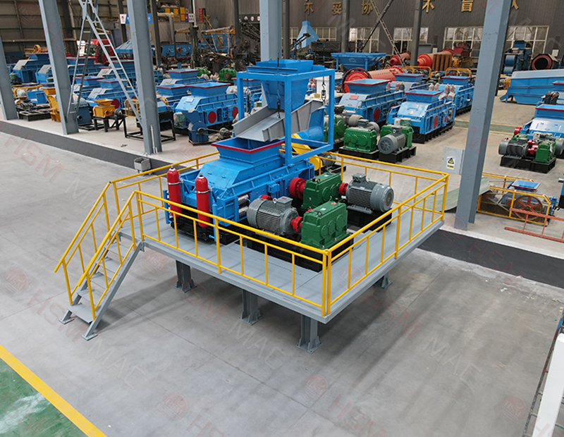 液壓對輥破碎機(jī)