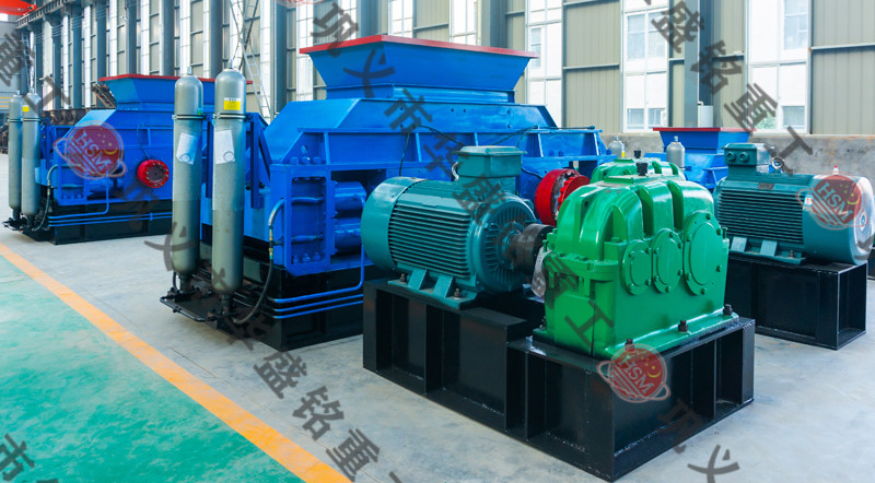 環(huán)保型液壓對輥制砂機(jī)